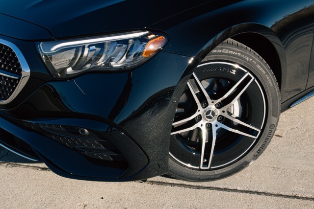 2026 Mercedes Benz E 350 photo 4