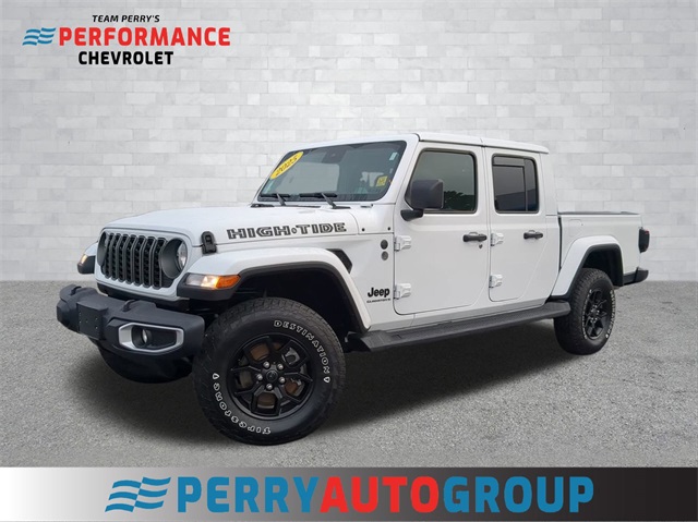 2025 Jeep Gladiator High Tide's photo