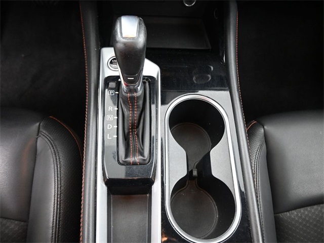 2023 Nissan Altima 2.5 SR photo 4