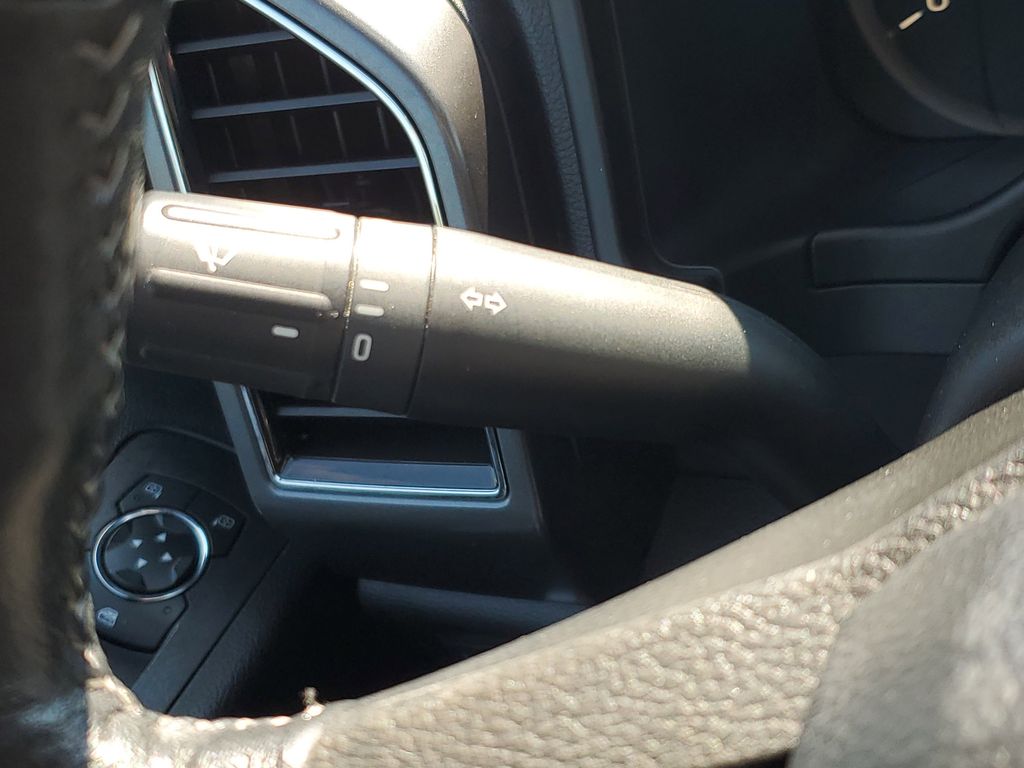 2020 Ford F-150 XLT photo 15
