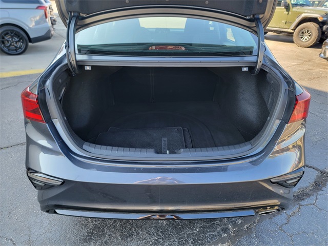 2021 Kia Forte FE LXS photo 15