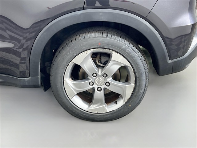 2017 Honda HR-V LX photo 31