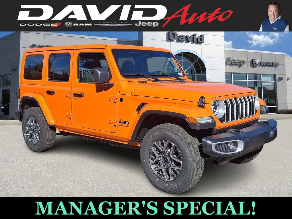 2025 Jeep Wrangler 4-Door Sahara's photo