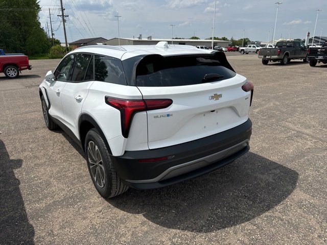 2025 Chevrolet Blazer EV photo 2