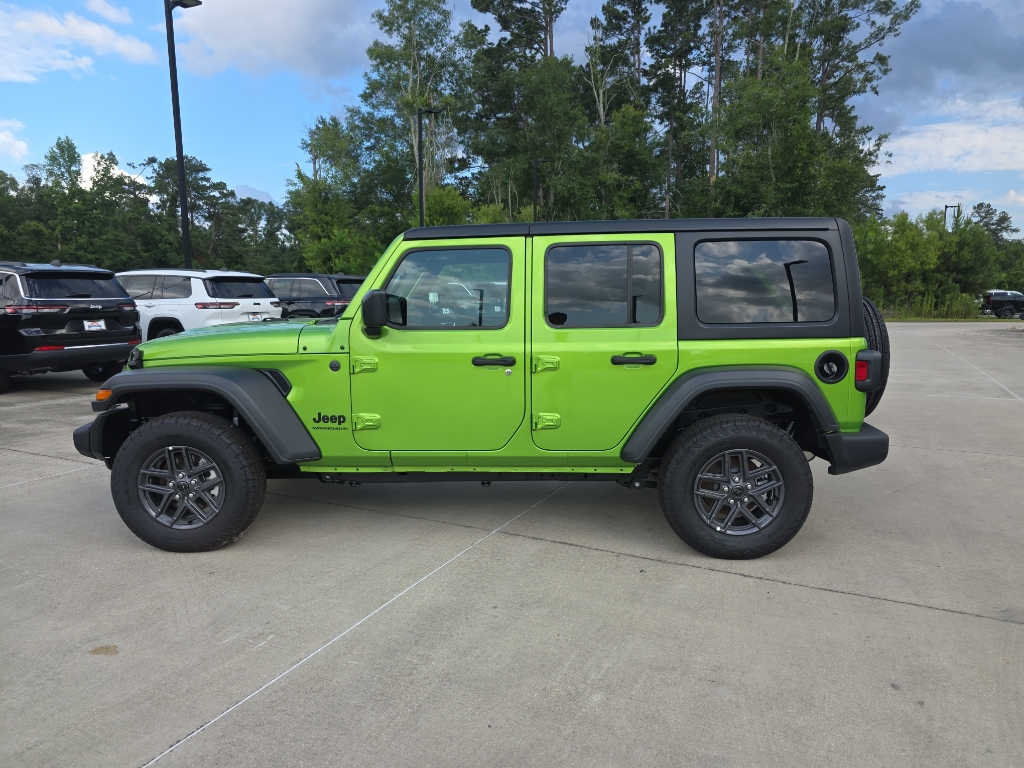 2025 Jeep Wrangler Sport S photo 4