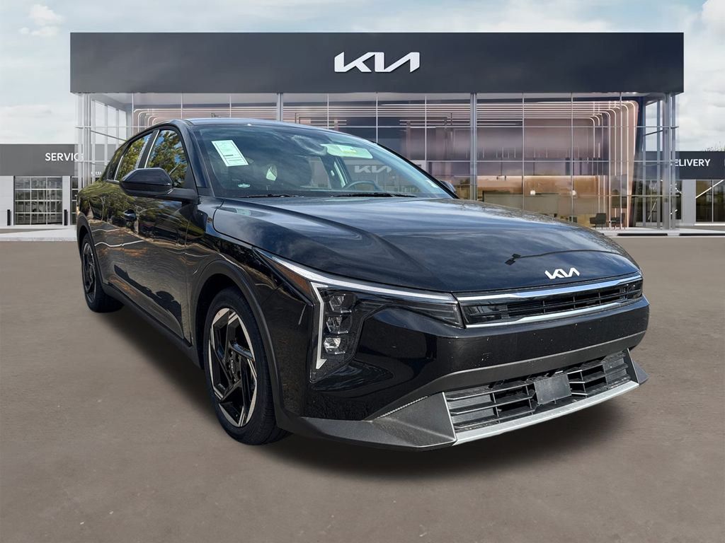2025 Kia K4 EX's photo