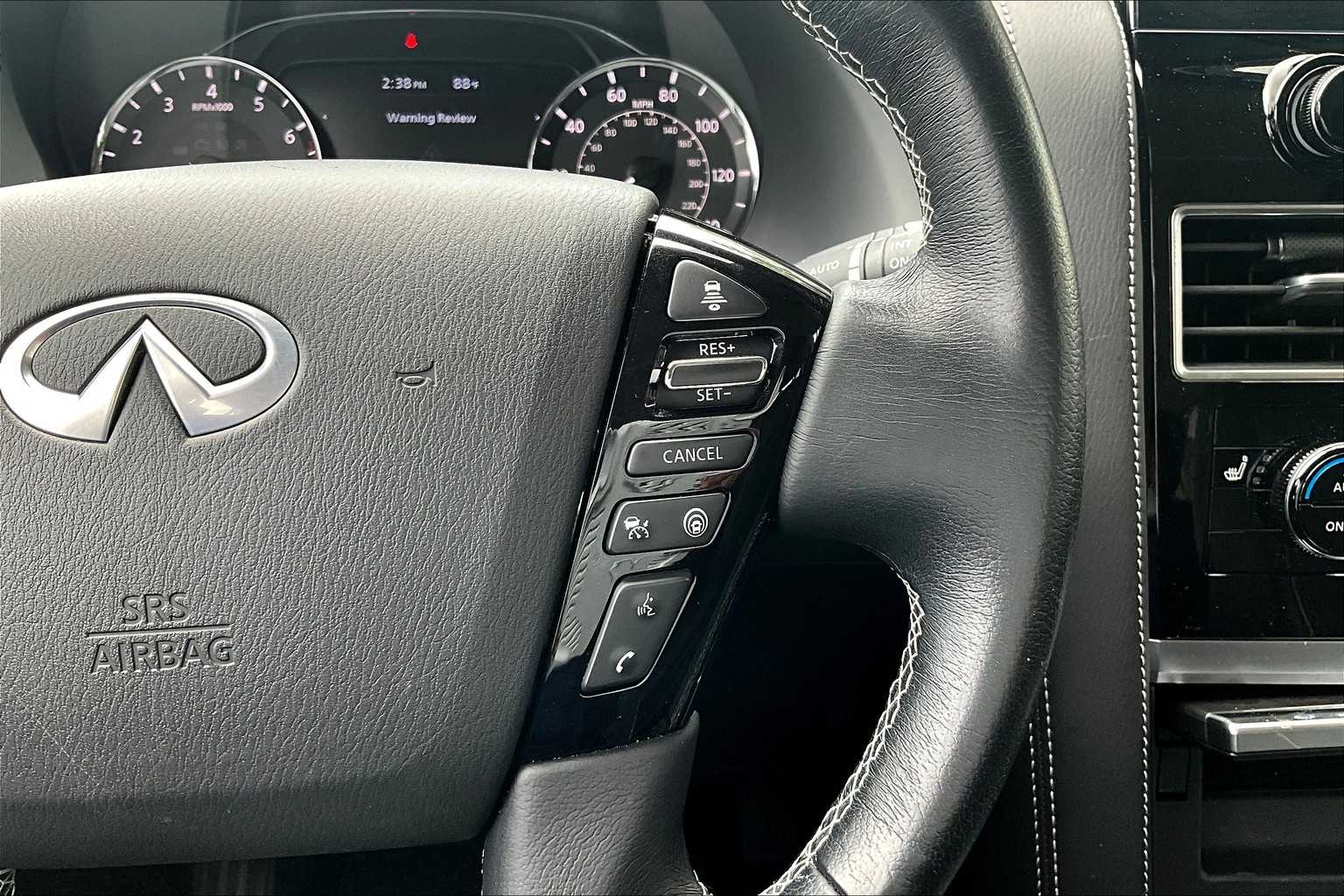 2024 Infiniti QX80 Luxe photo 19