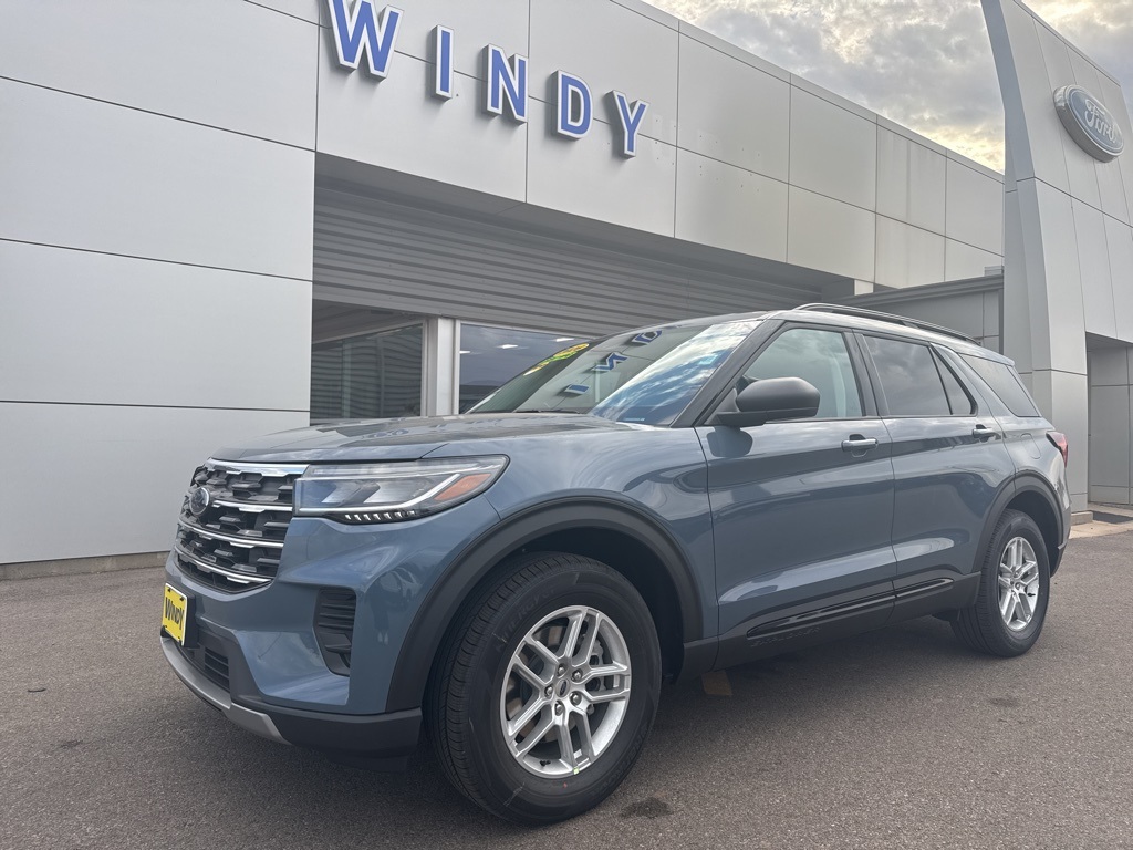 2026 Ford Explorer Active's photo