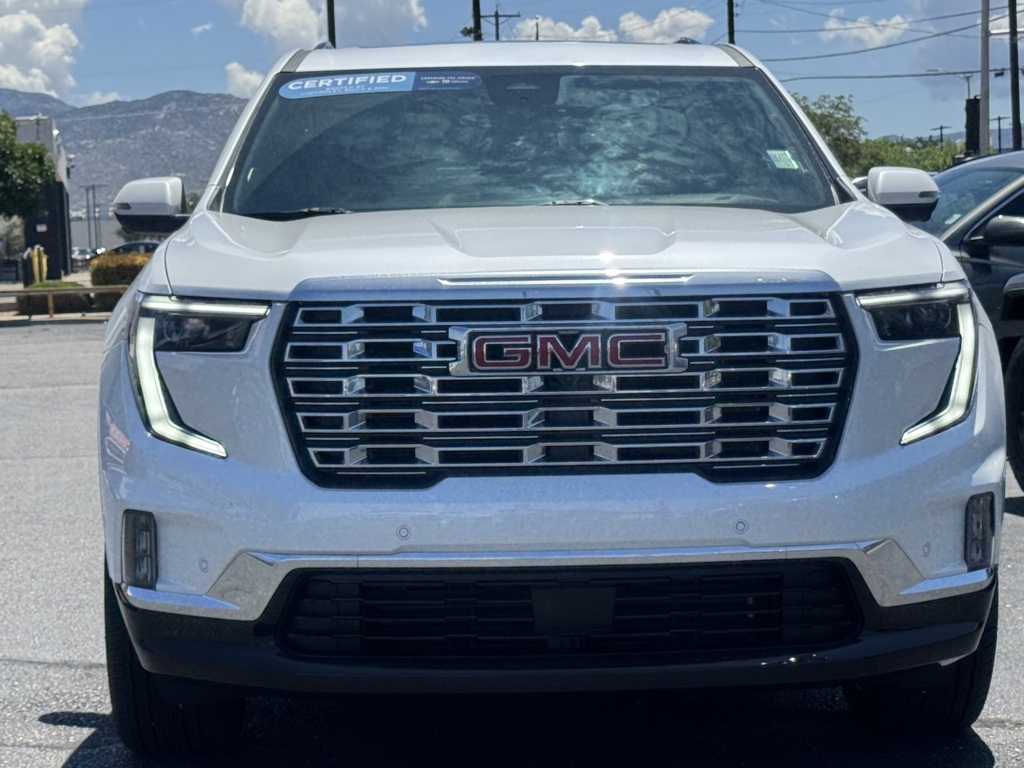 2025 Gmc Acadia Denali photo 3