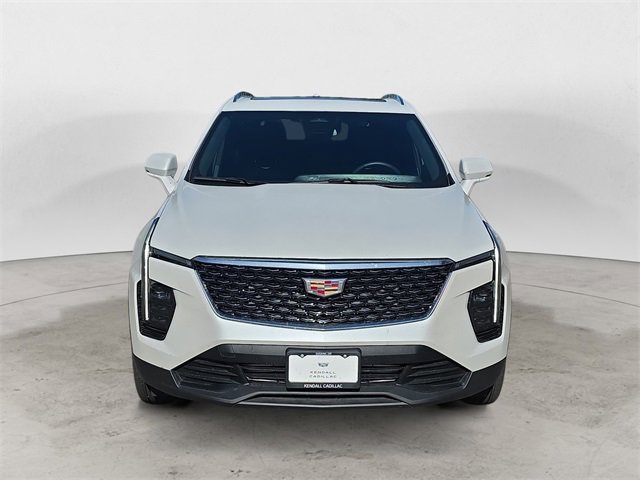2024 Cadillac XT4 Luxury photo 8