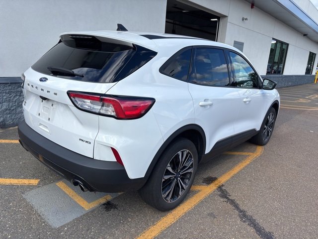 2022 Ford Escape SE photo 5