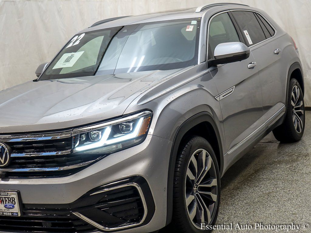 2022 VOLKSWAGEN ATLAS CROSS SPORT - Image 4