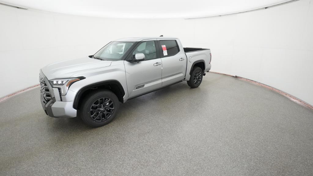 2026 Toyota Tundra Platinum's photo