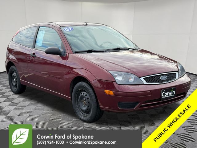 2007 Ford Focus ZX3 S's photo