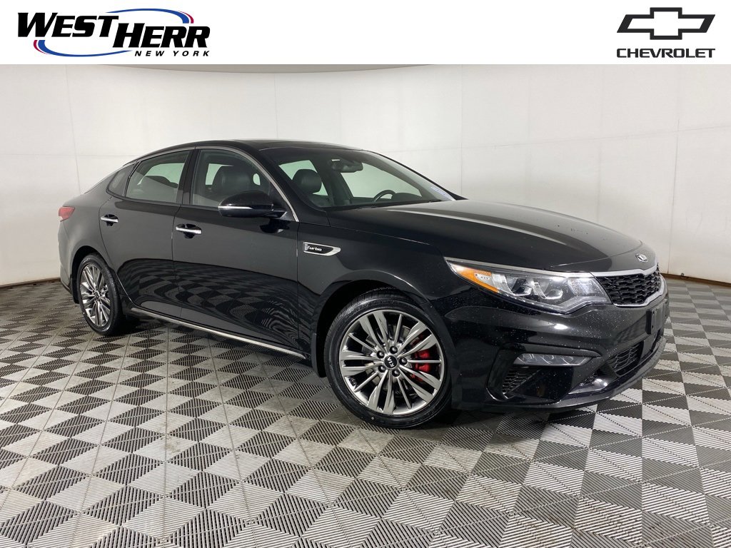 2019 Kia Optima SX's photo