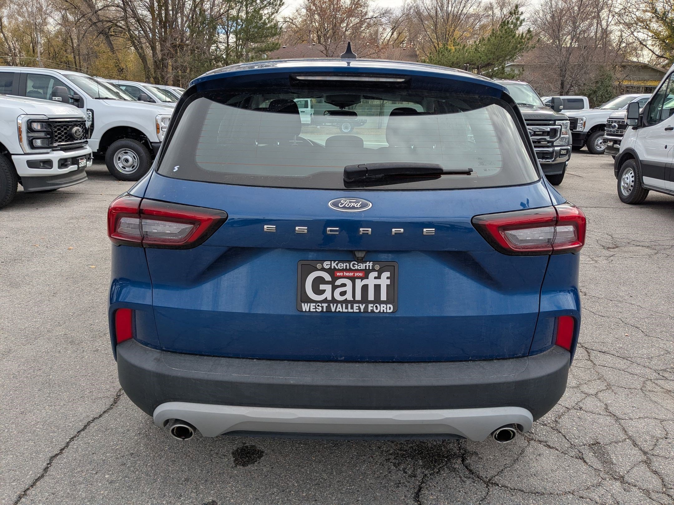 2023 Ford Escape Base photo 4