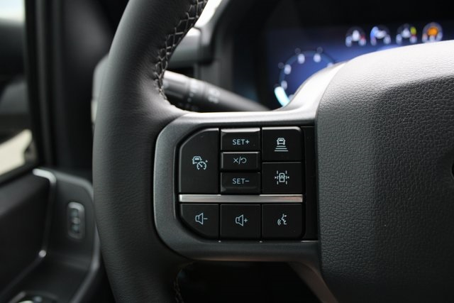 2025 Ford F-150 XLT photo 7