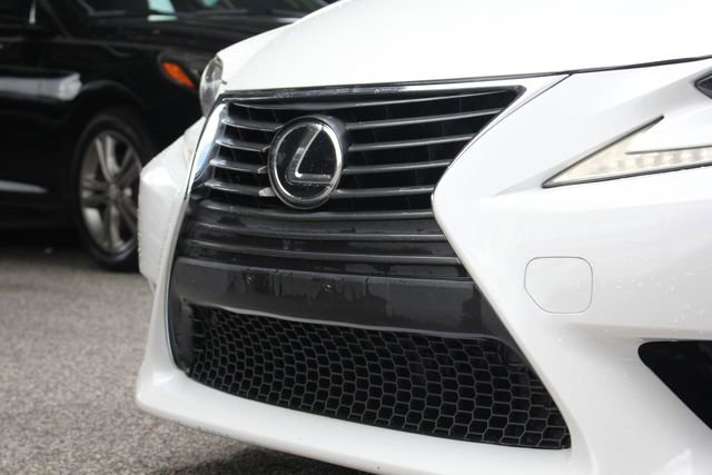 2014 Lexus IS 350 photo 3