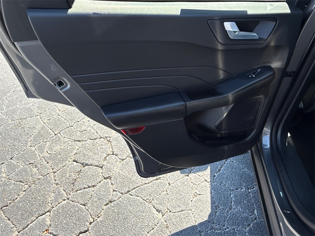 2023 Ford Escape Platinum photo 21