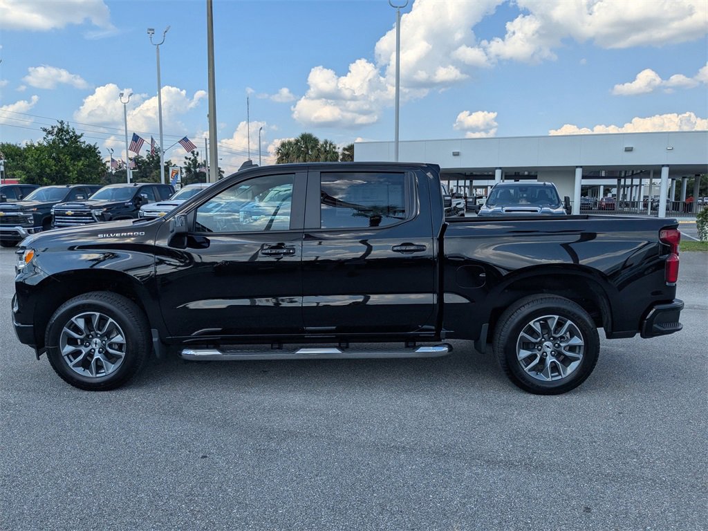 2026 Chevrolet Silverado 1500 RST photo 7