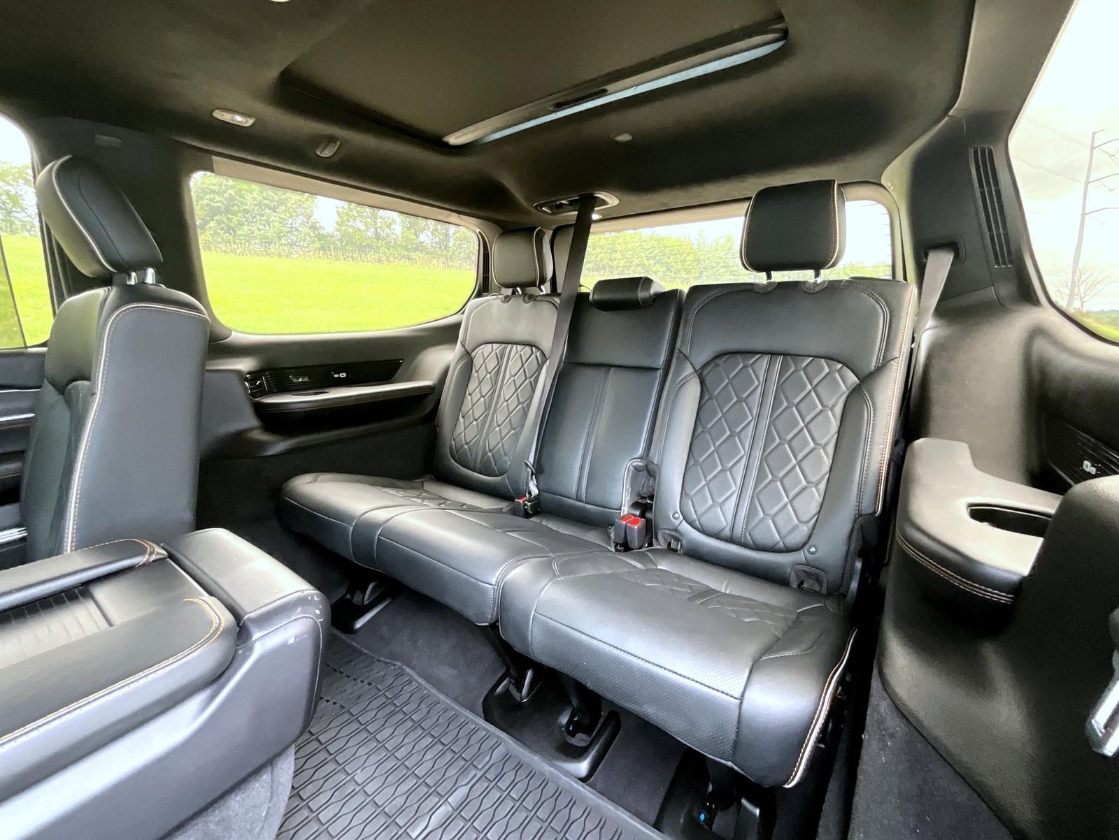 2023 Jeep Grand Wagoneer III Obsidian photo 20