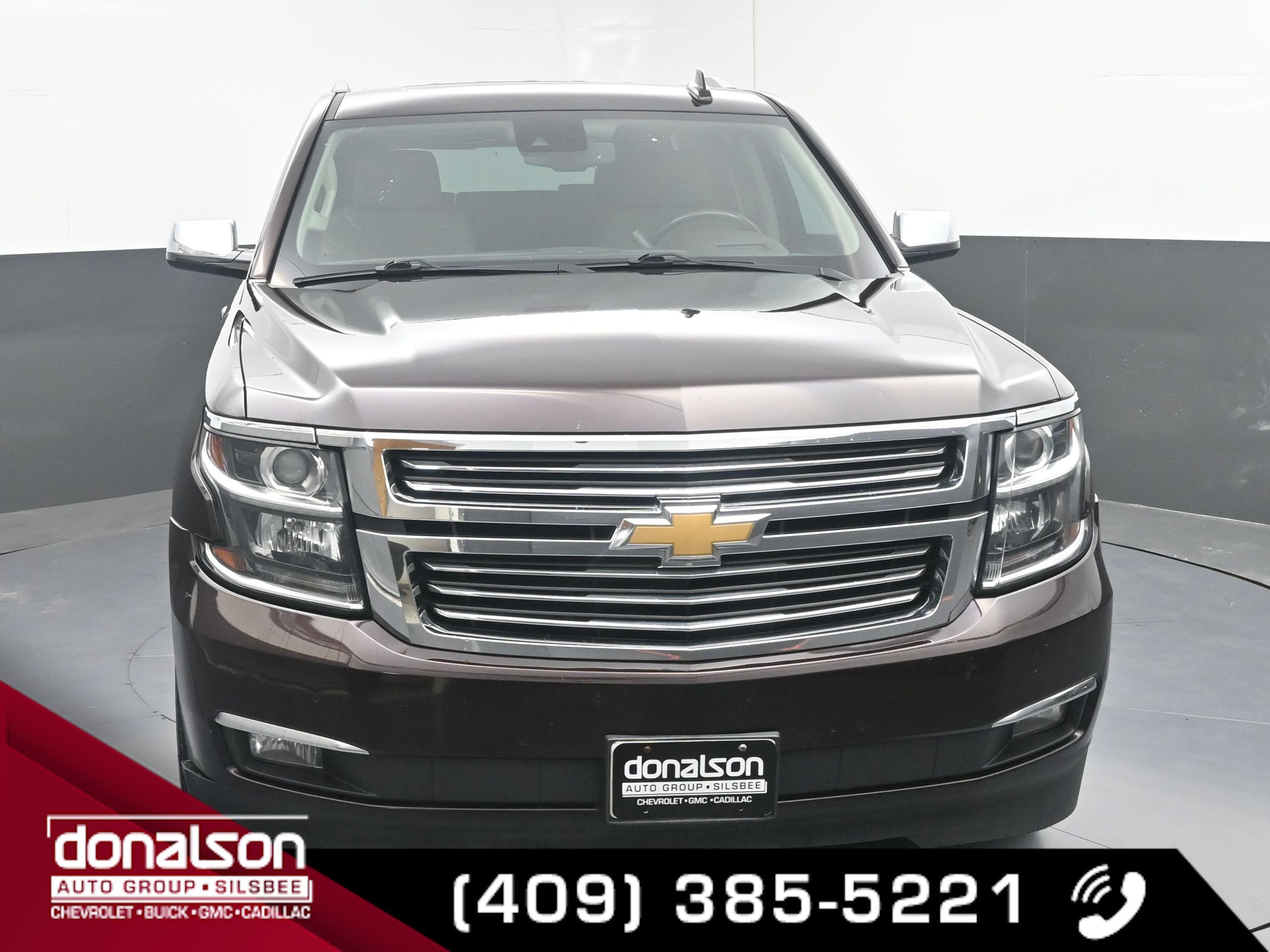 2020 Chevrolet Tahoe Premier photo 2