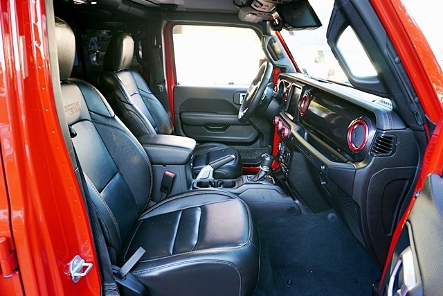 Certified Used 2022 Red Jeep Unlimited Rubicon 392 image 15