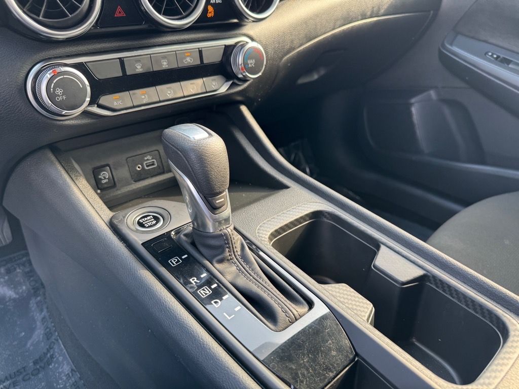 2024 Nissan Sentra S photo 19