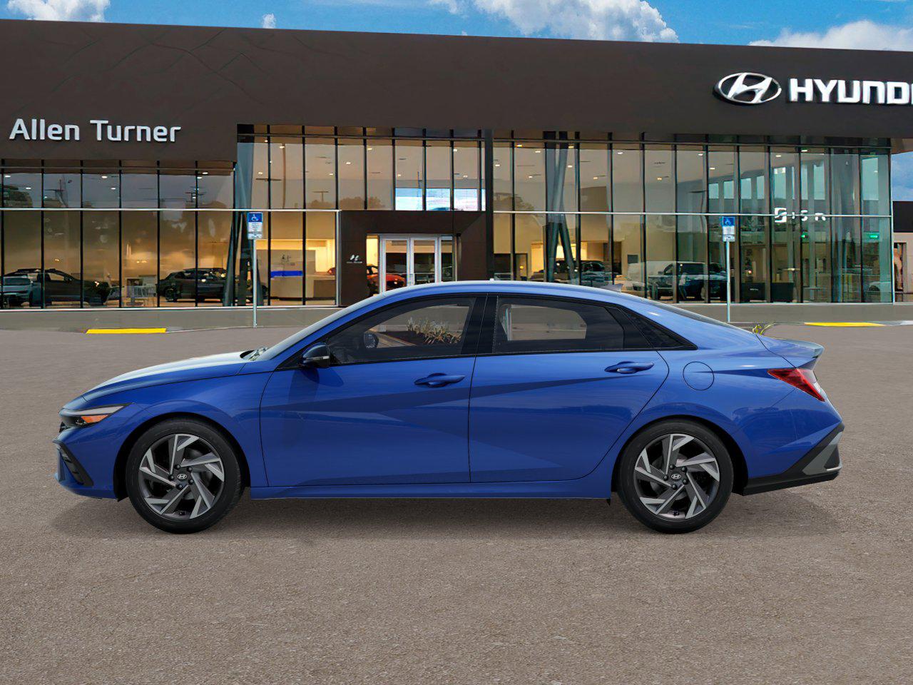 2025 Hyundai Elantra SEL Sport photo 3