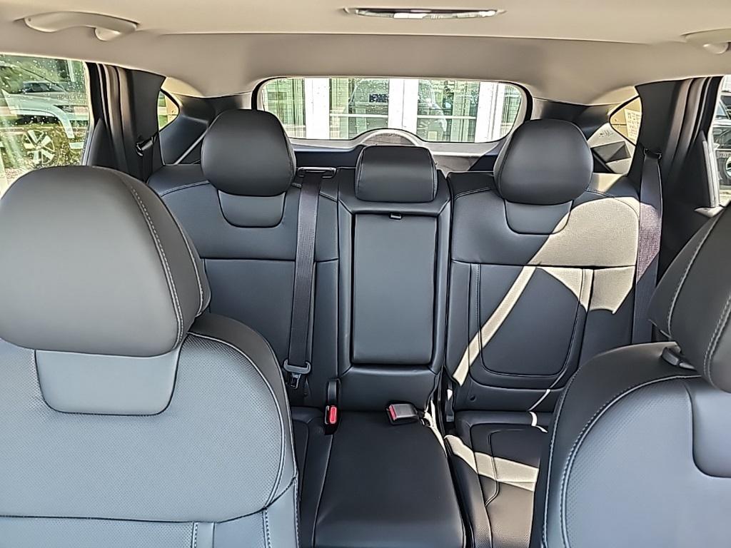 2025 Hyundai Tucson SEL Convenience photo 25
