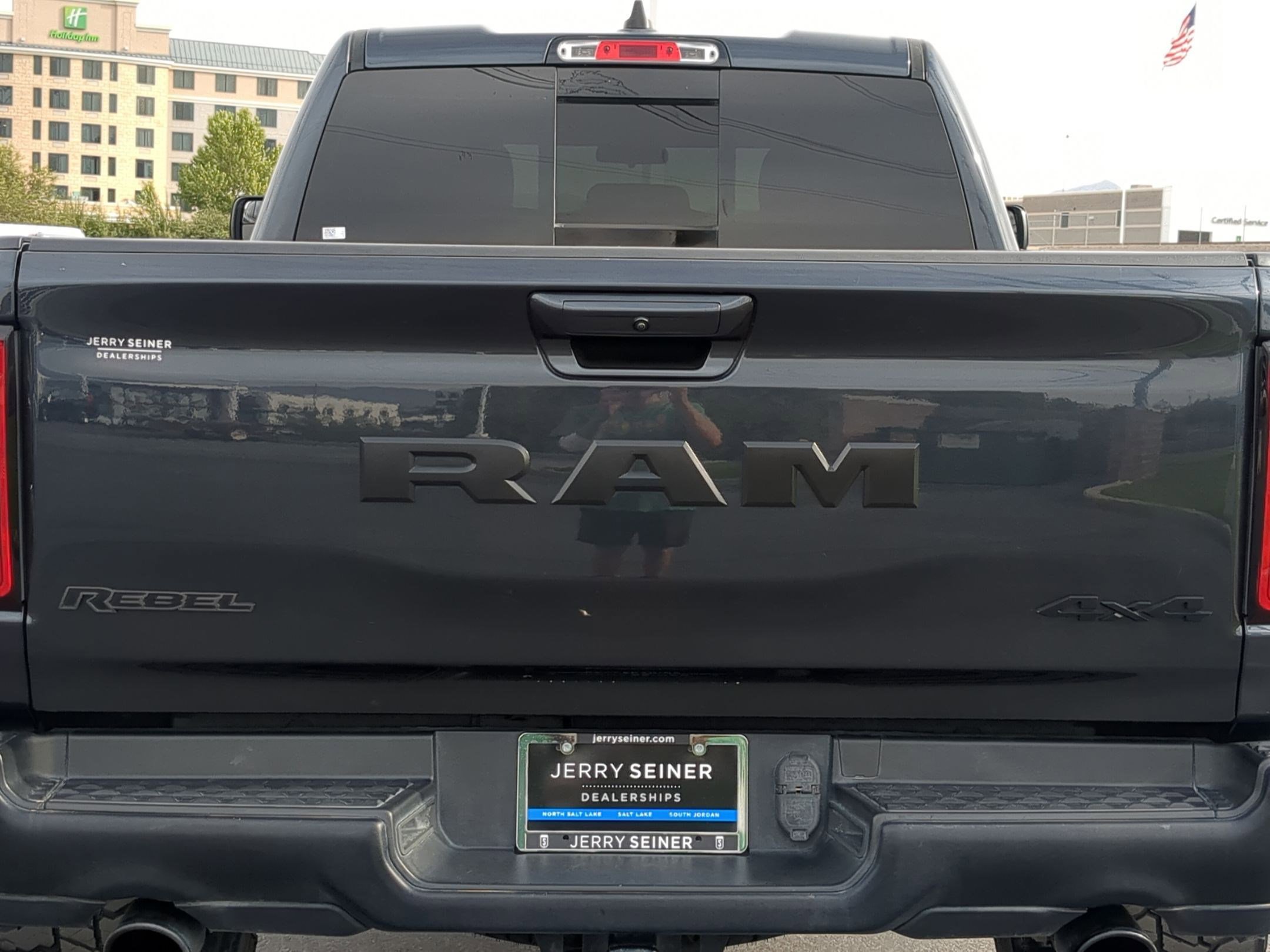2019 Ram 1500 Rebel photo 13