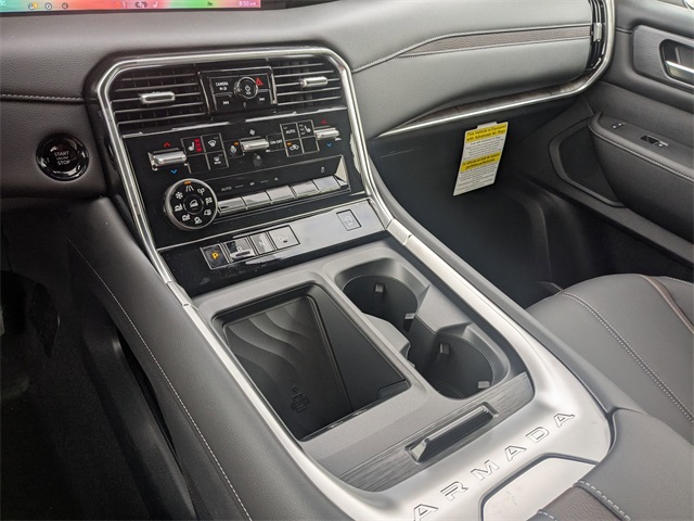 2025 Nissan Armada SL photo 18