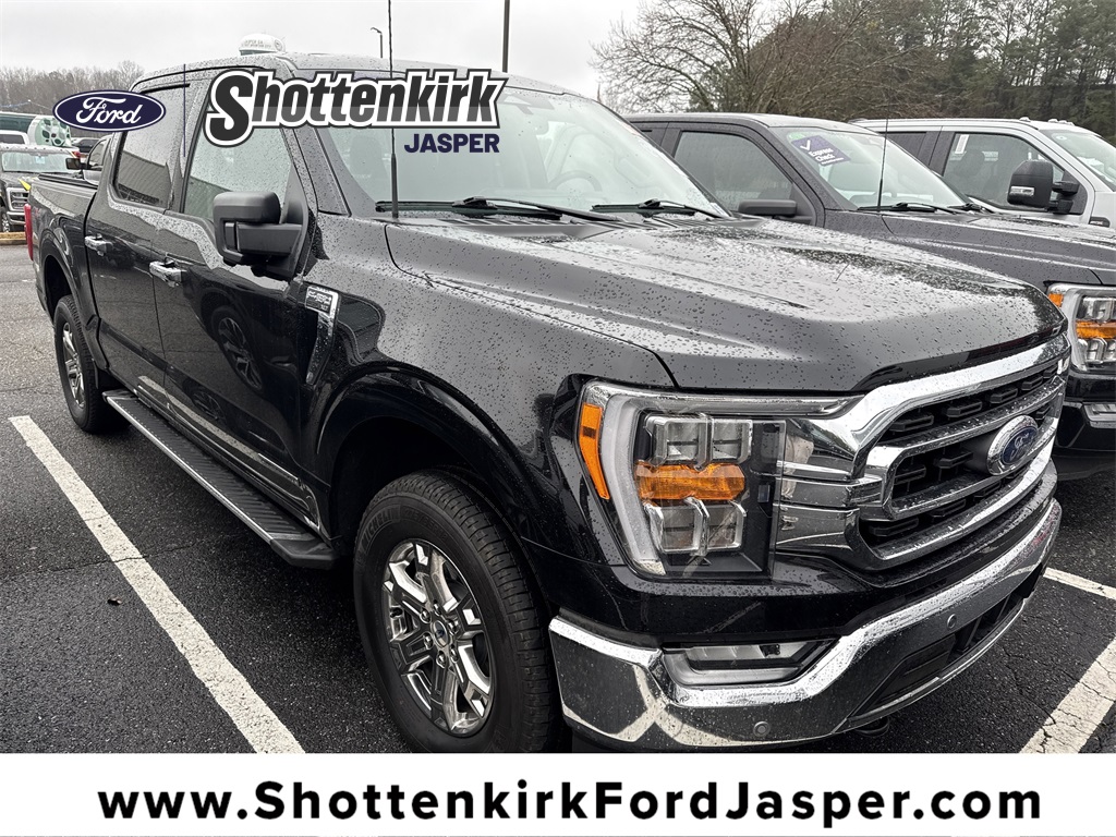 2023 Ford F-150 XLT's photo