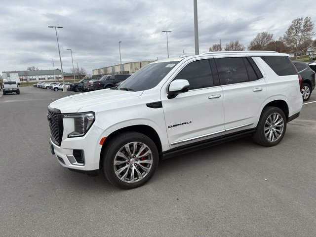Used 2021 GMC Yukon Denali with VIN 1GKS2DKL0MR303383 for sale in Kansas City