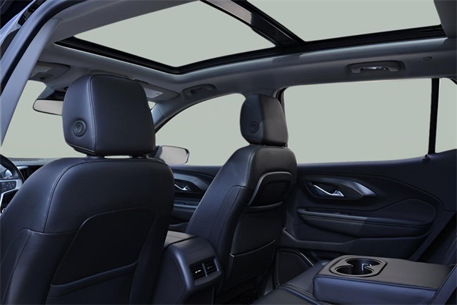 2022 Gmc Terrain SLT photo 8