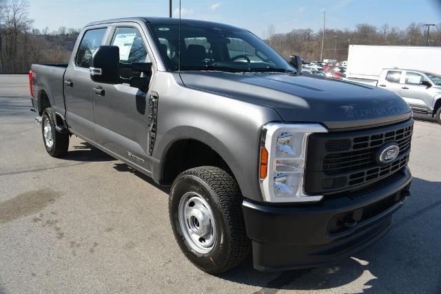 2025 Ford F-250 XL photo 4