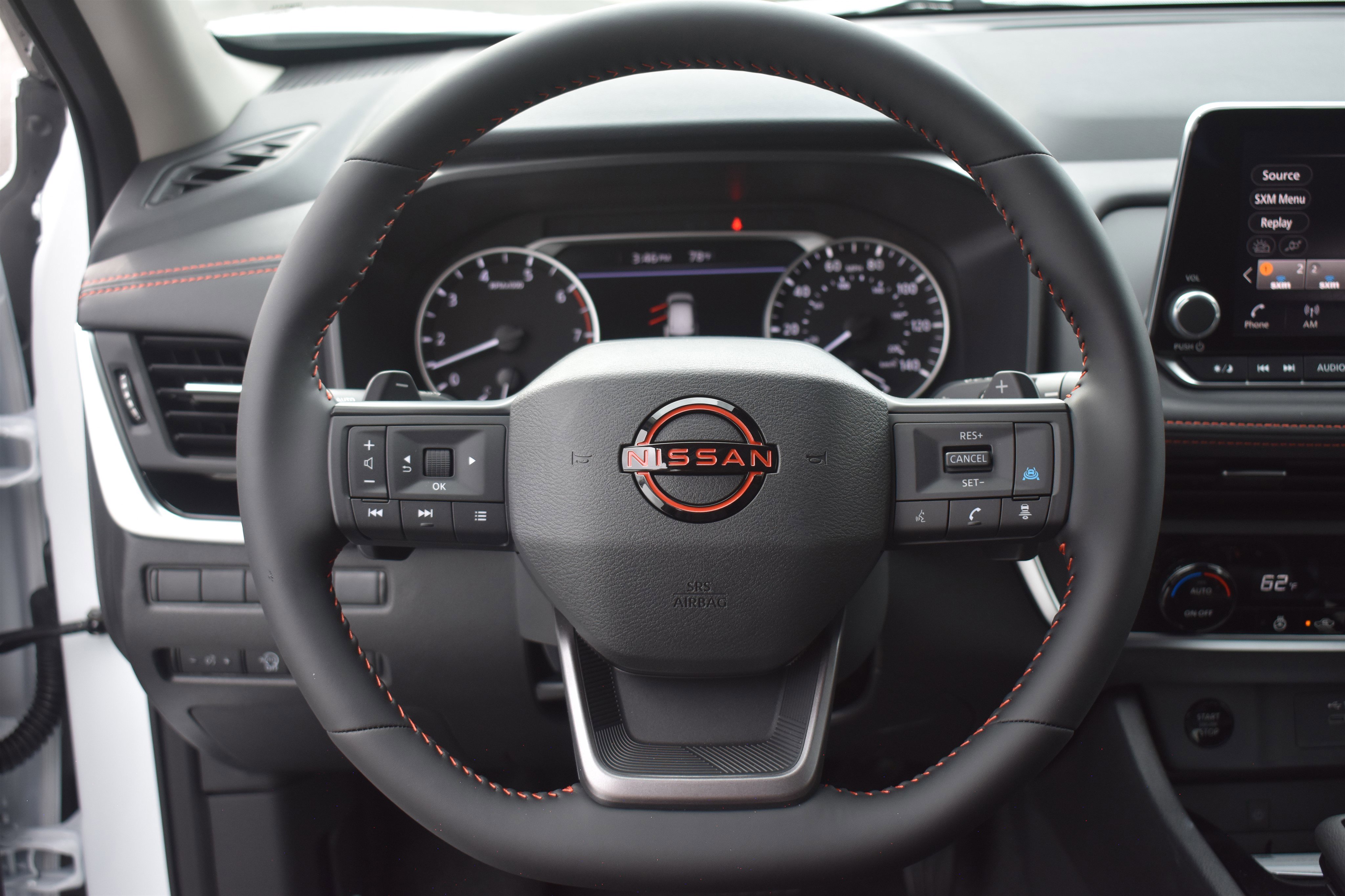 2026 Nissan Rogue SV photo 15