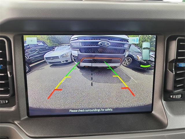2024 Ford Bronco Black Diamond photo 17