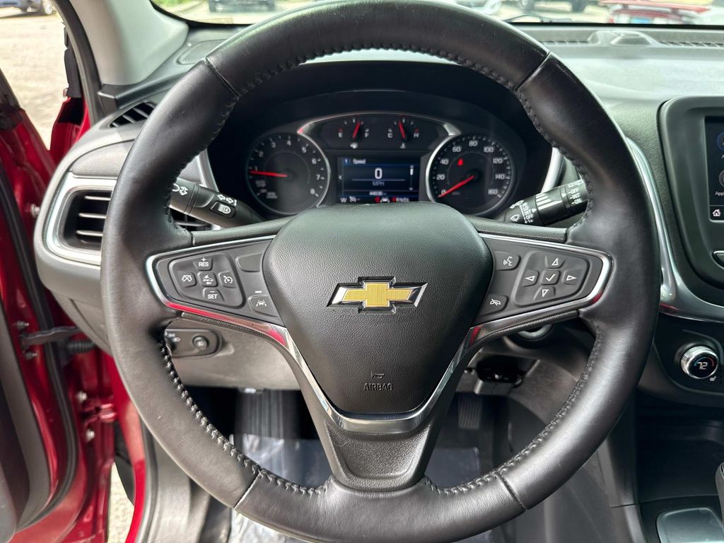 2021 Chevrolet Equinox LT photo 32