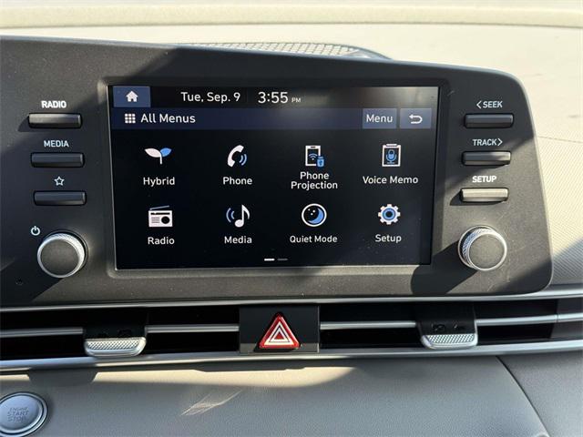 2025 Hyundai Elantra Hybrid Blue photo 3