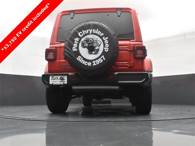 2025 Jeep Wrangler Sahara 4xe photo 22