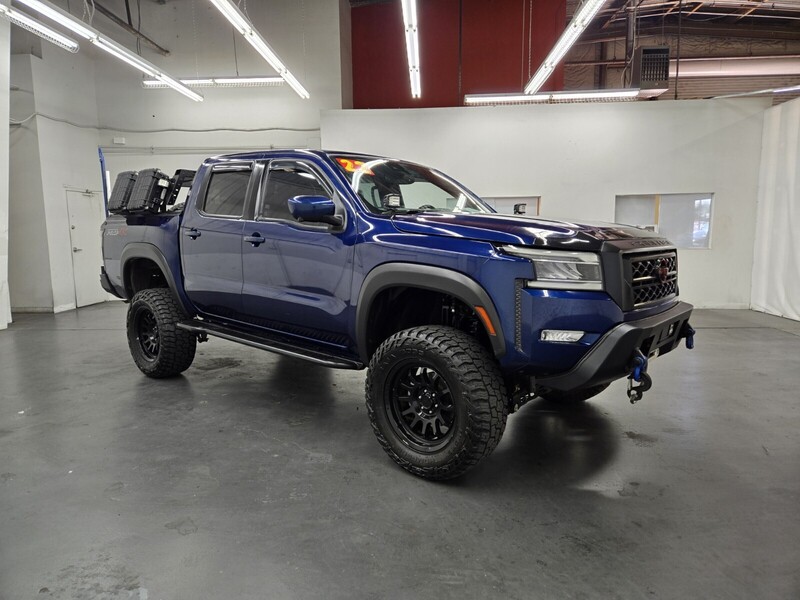 2022 Nissan Frontier PRO-4X photo 4