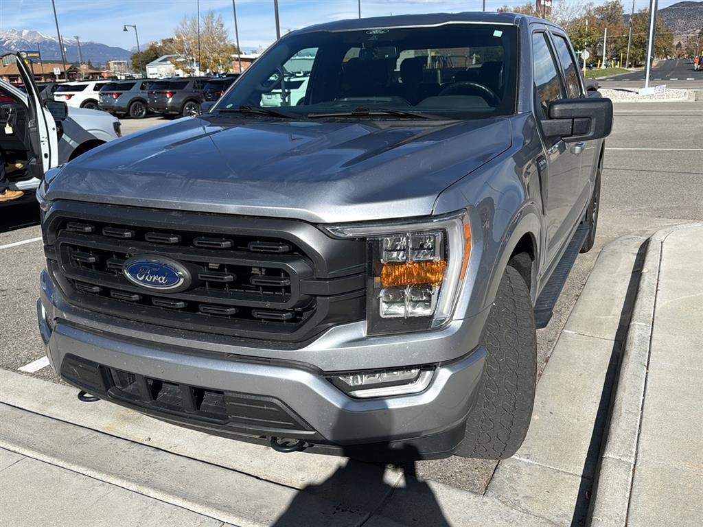 2021 Ford F-150 XLT's photo