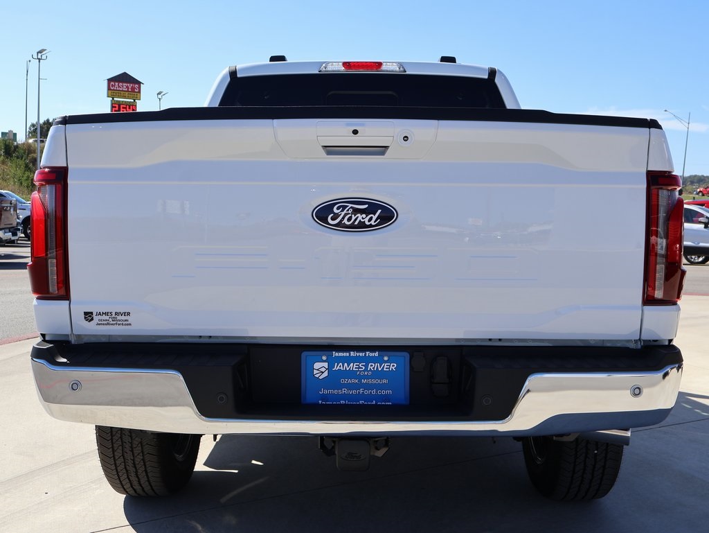 2025 Ford F-150 Lariat photo 4