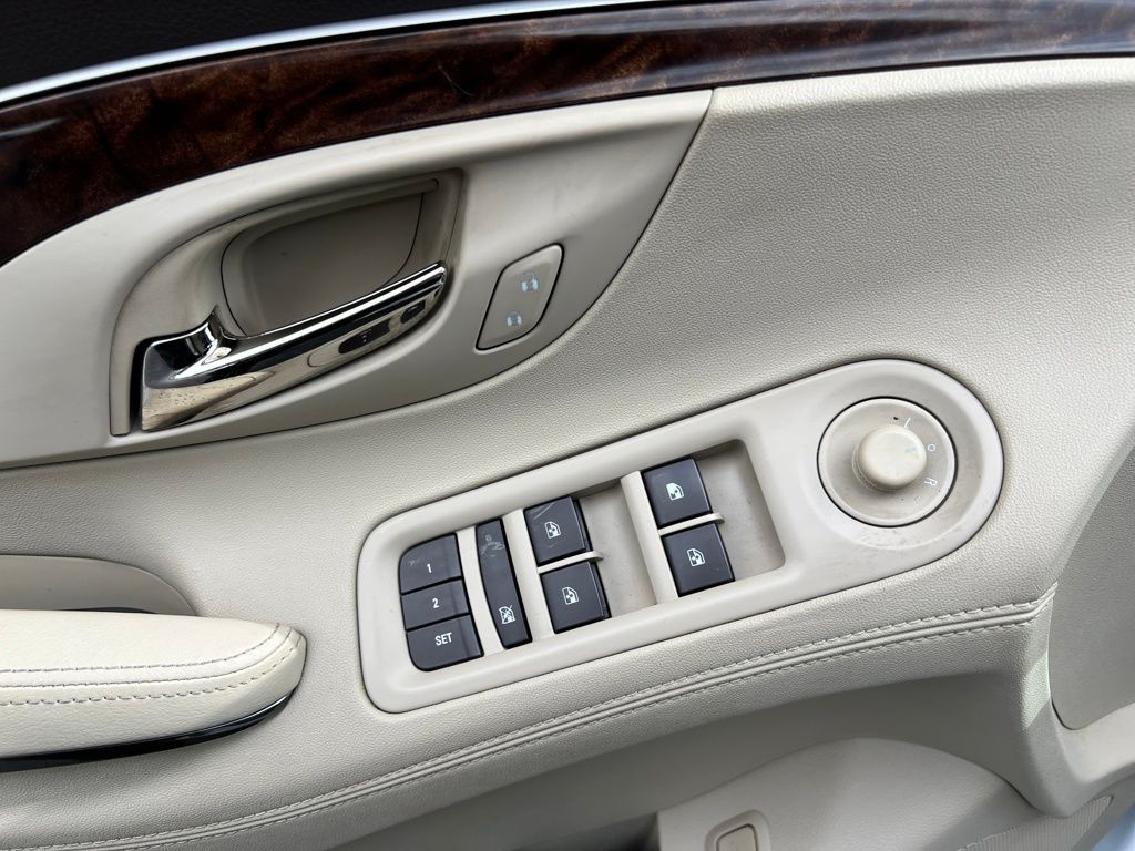 2015 Buick LaCrosse Premium II photo 12