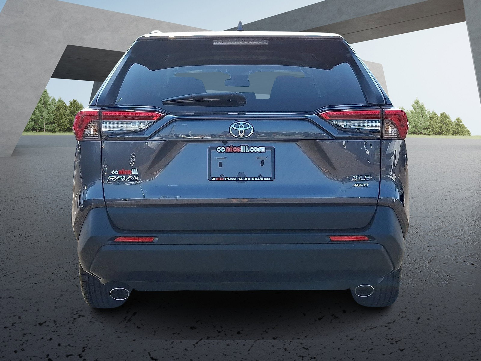 2024 Toyota RAV4 XLE photo 2