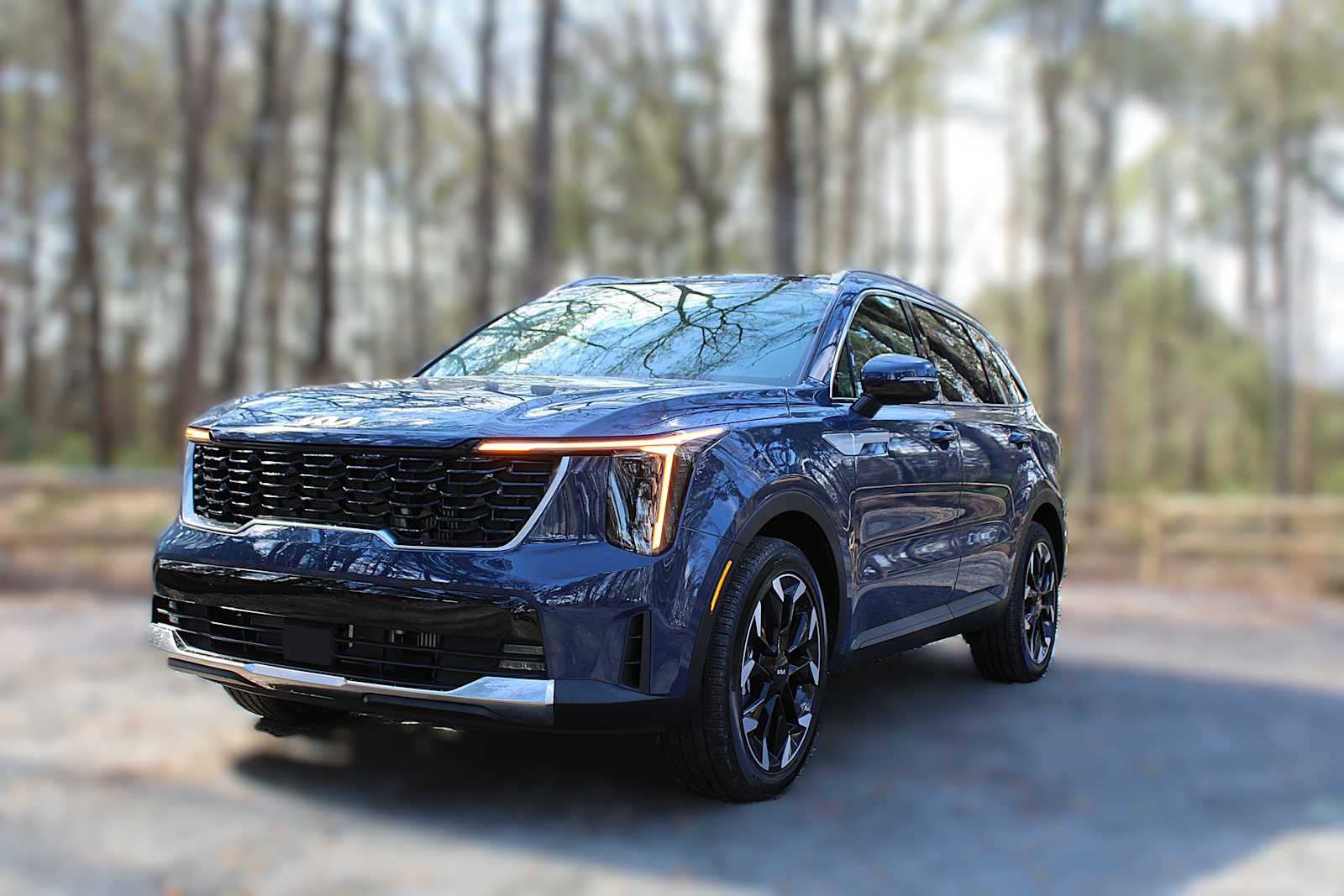 2025 Kia Sorento EX photo 2