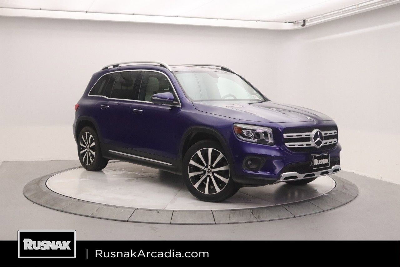 2022 Mercedes-Benz GLB's photo