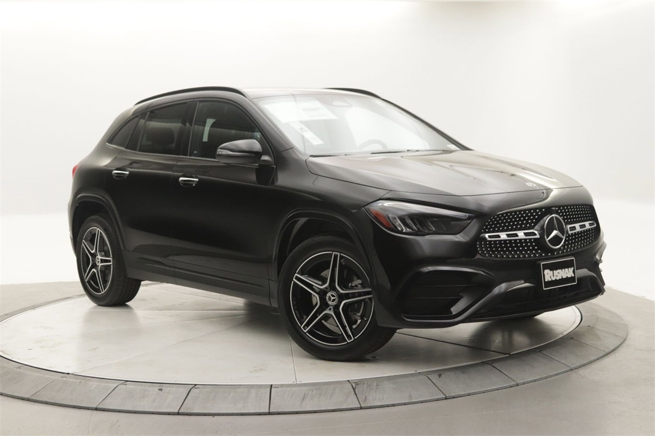 2026 Mercedes-Benz GLA GLA 250's photo
