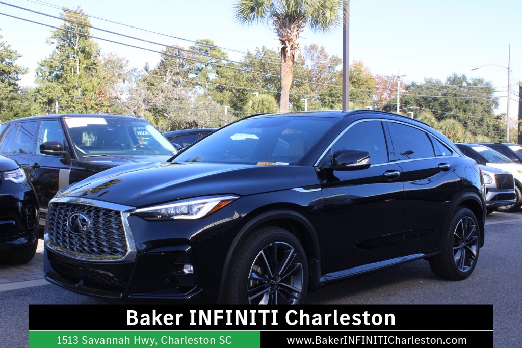 2025 INFINITI QX55 Essential